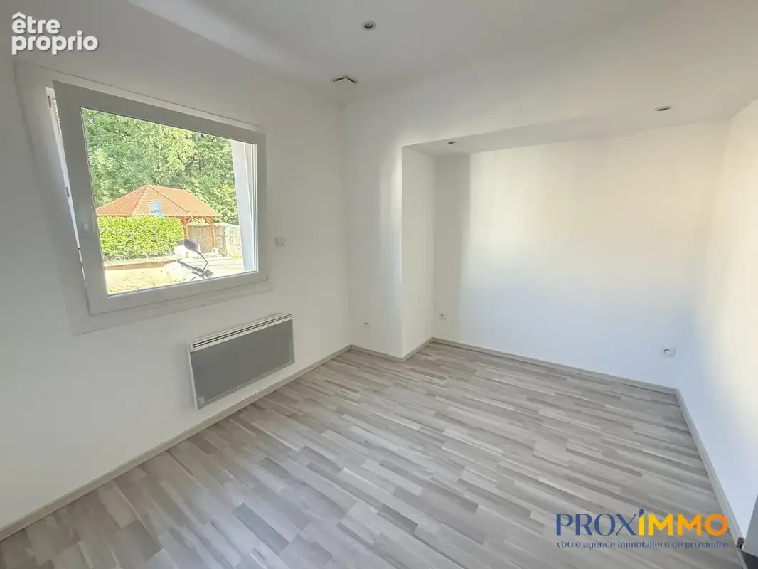 Maison 6 pièces 123 m² à vendre à Coublevie (38500) - photo 3