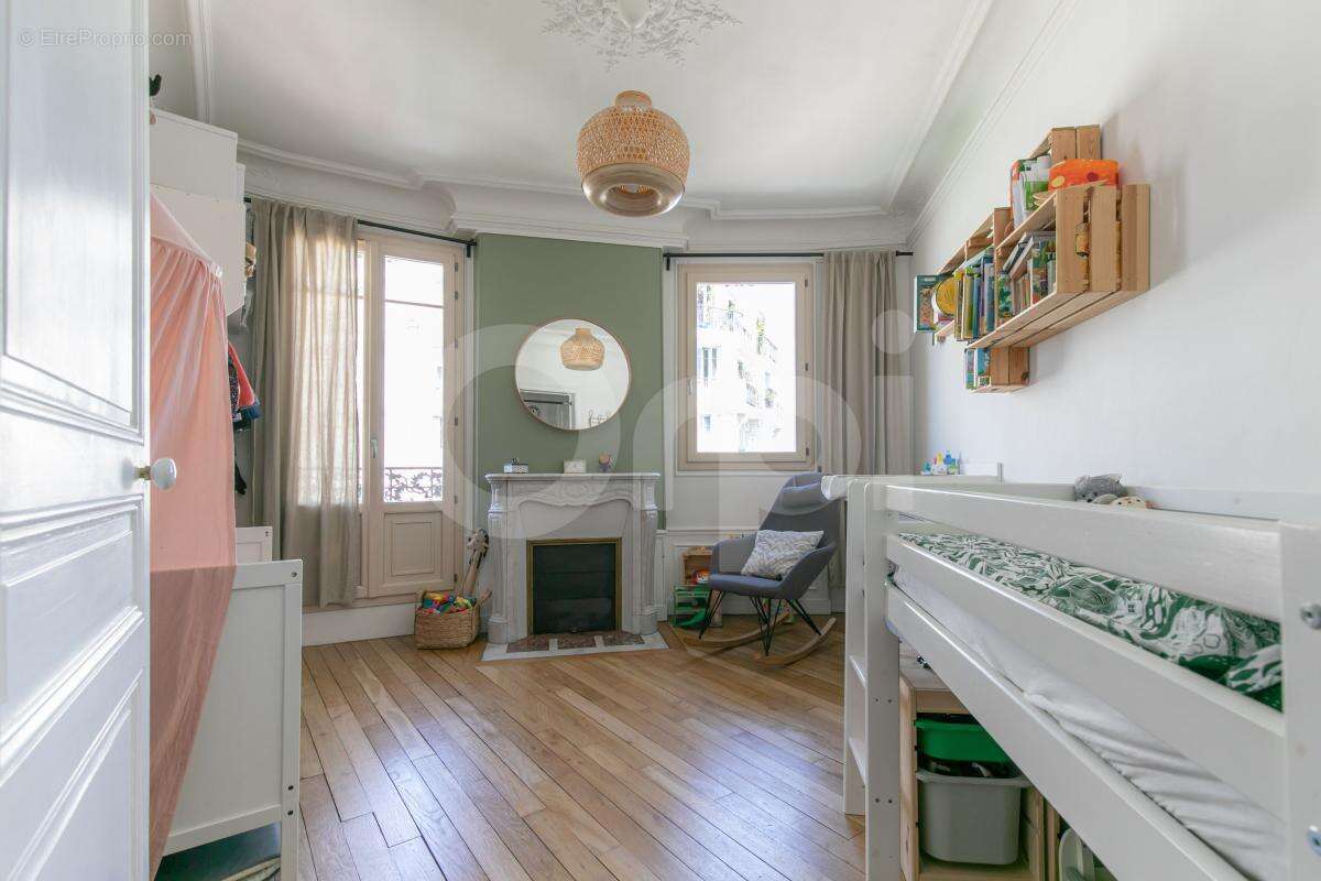 Appartement à NOGENT-SUR-MARNE
