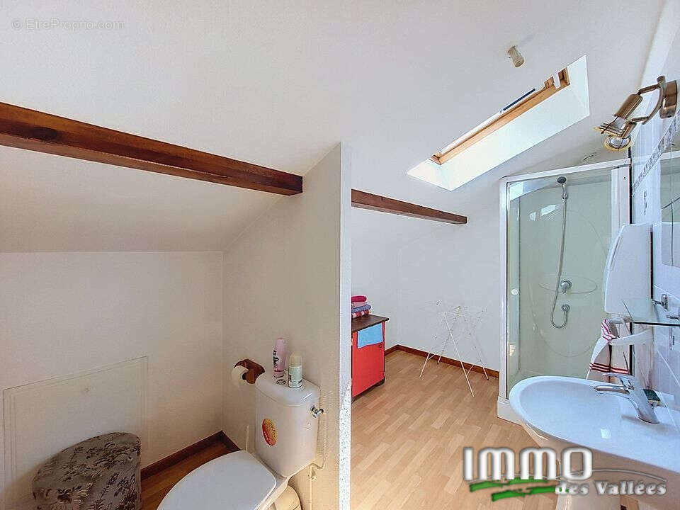 Chalet 7 chambres et dépendance - 280 m² - photo 10