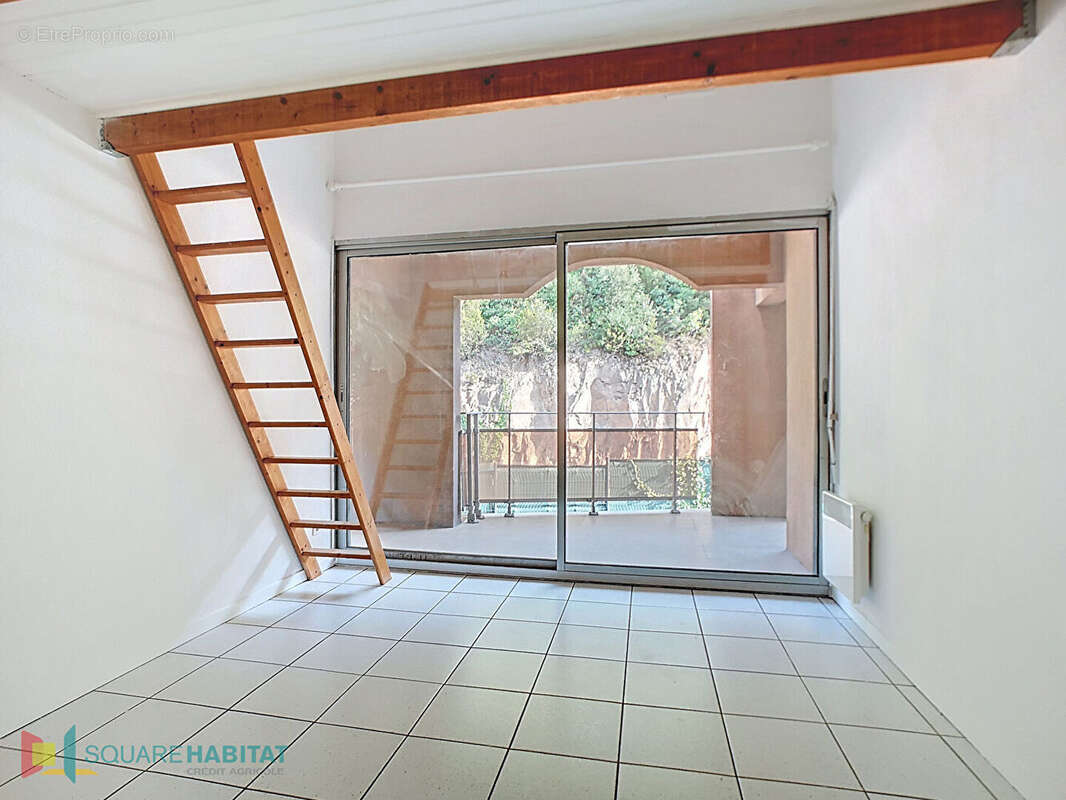 Appartement à THEOULE-SUR-MER