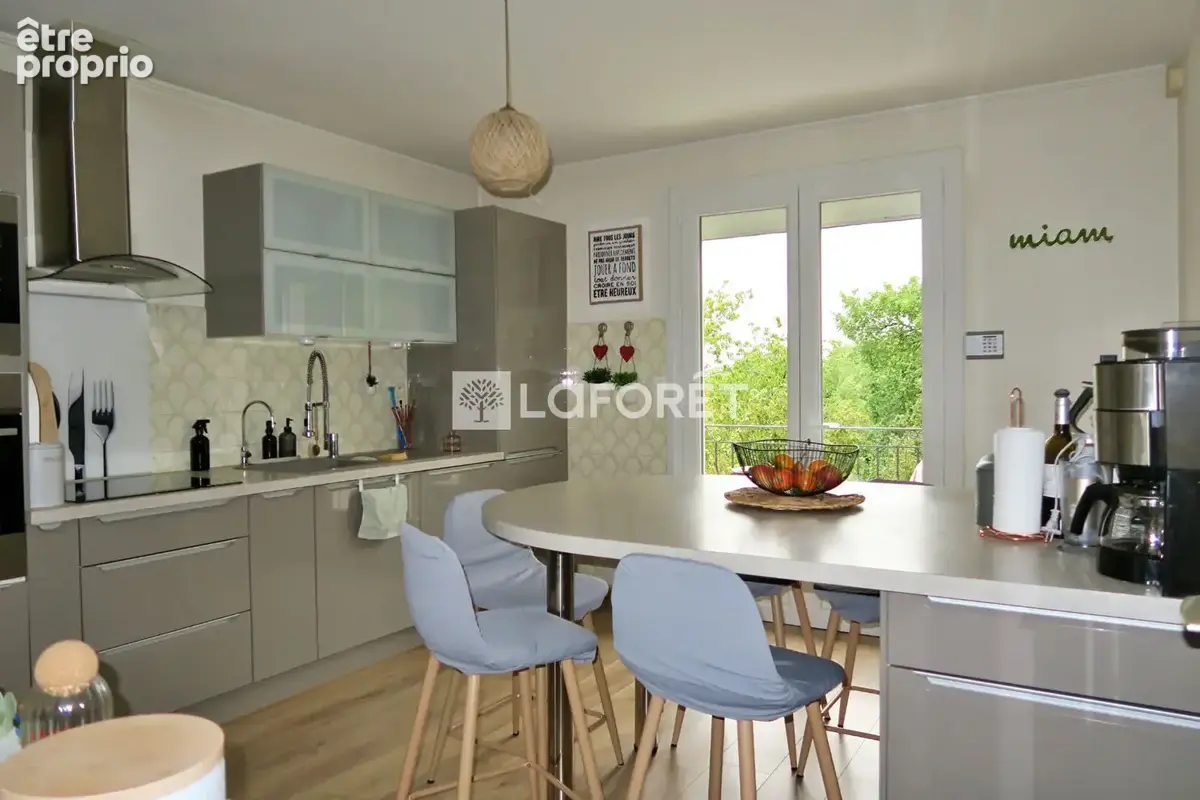 Maison Buxerolles 8 pièce(s) 226 m2 - photo 6