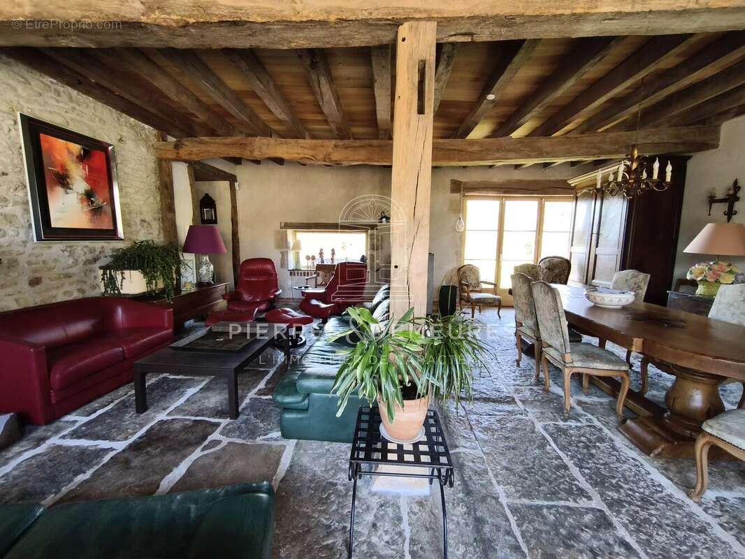 Maison à GIVARDON