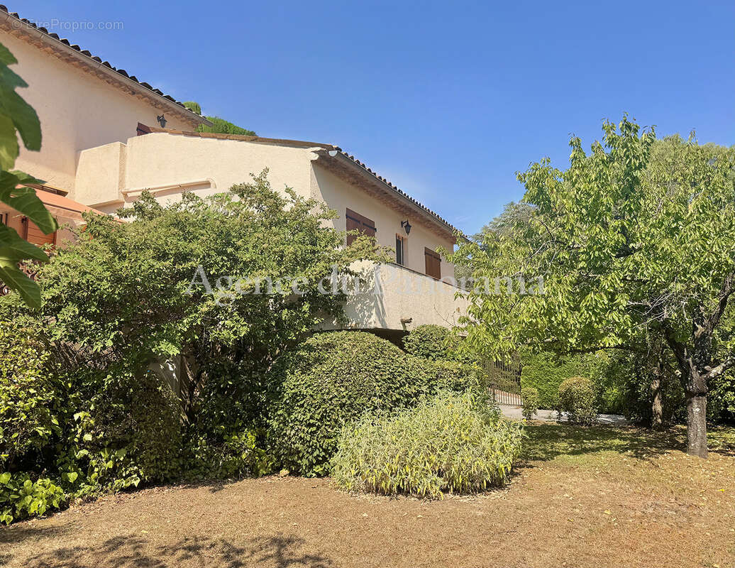 Exclusivite - belle villa  provencale proche village - photo 13