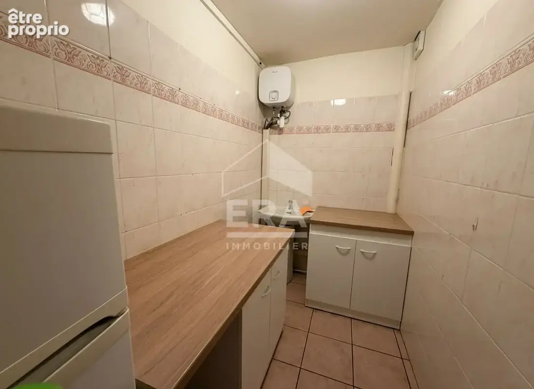 Local commercial 85m² à lançon-provence - photo 6