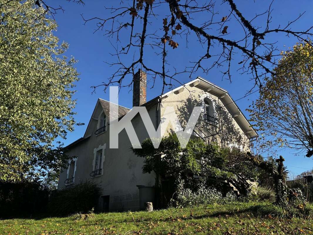 Maison à LA PORCHERIE