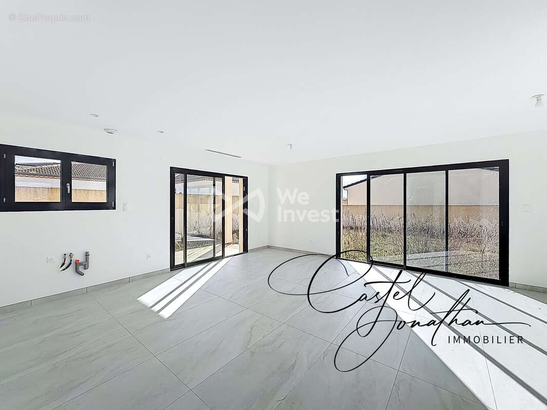 Maison 110 m² à Saint-Rambert-D'albon  - photo 4