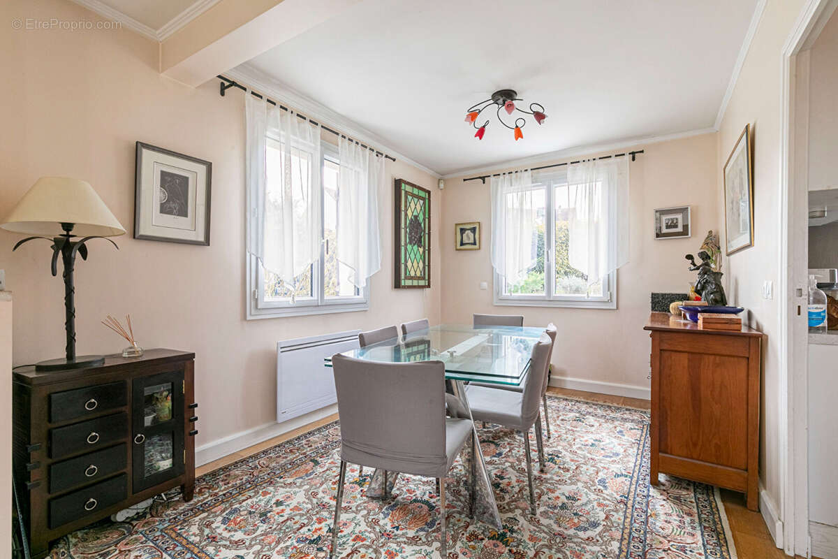 Maison à CHAMBOURCY