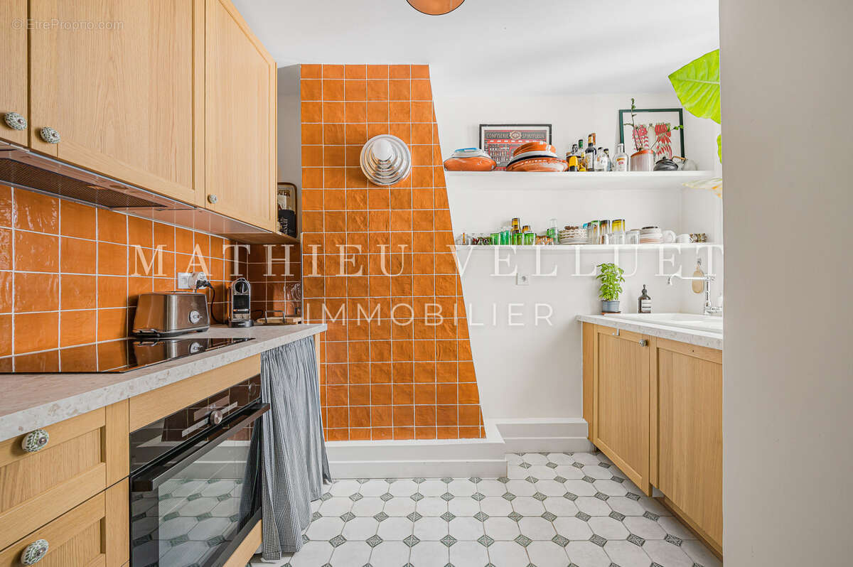 Appartement à PARIS-18E