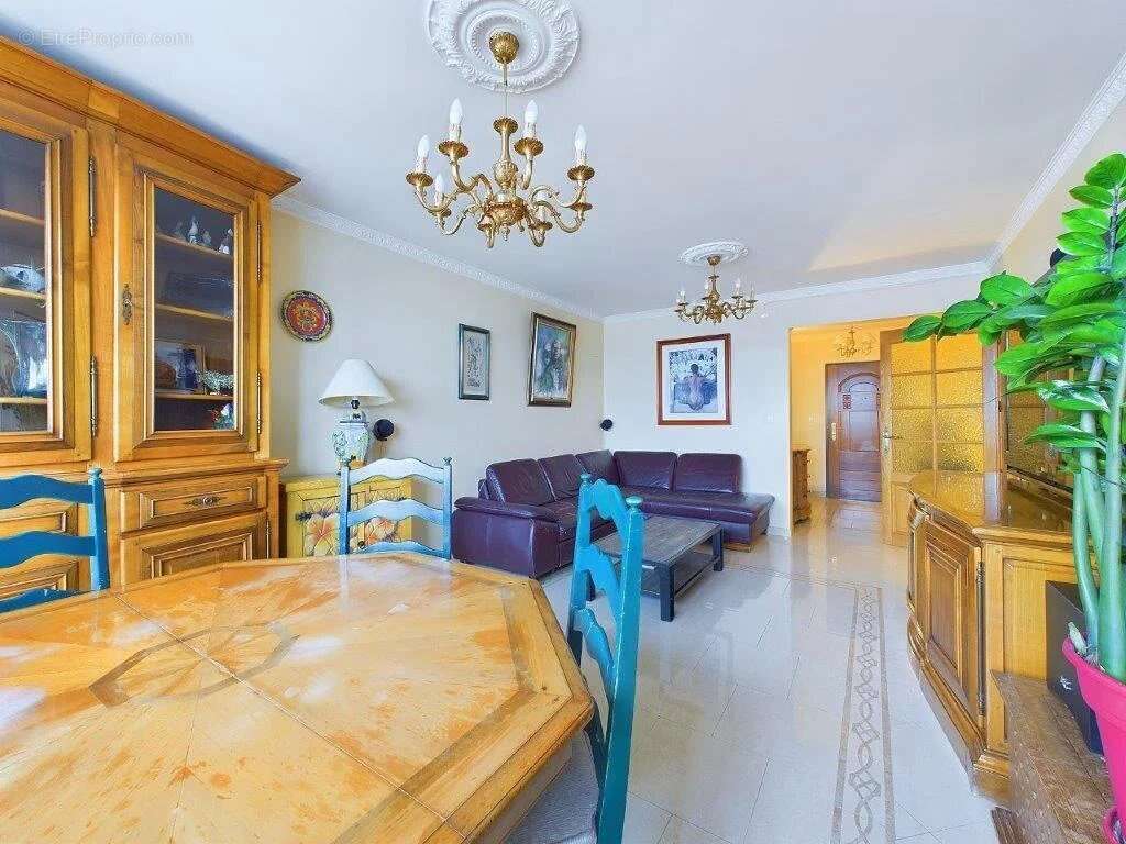 Appartement à PARIS-13E