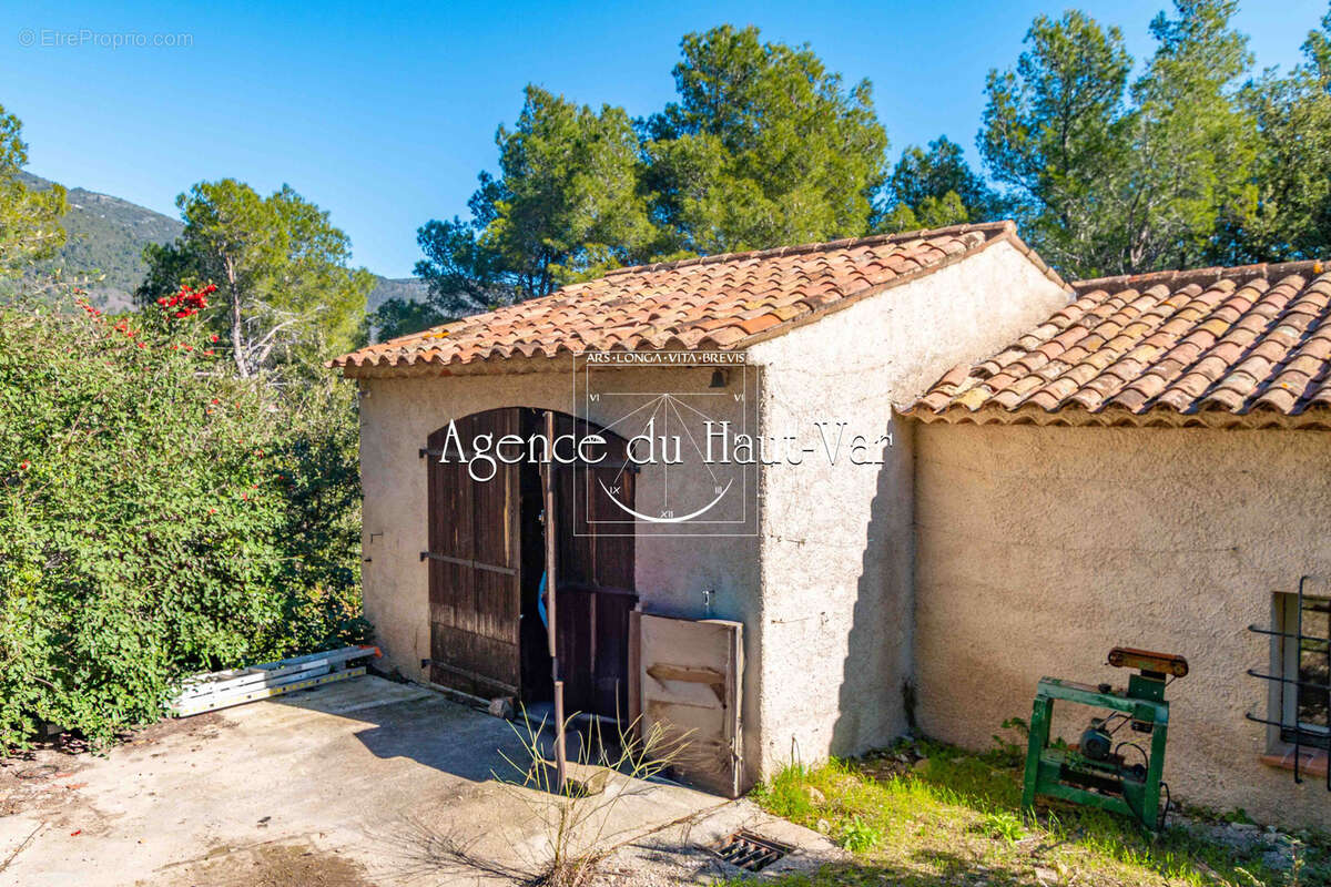 Maison à SEILLANS