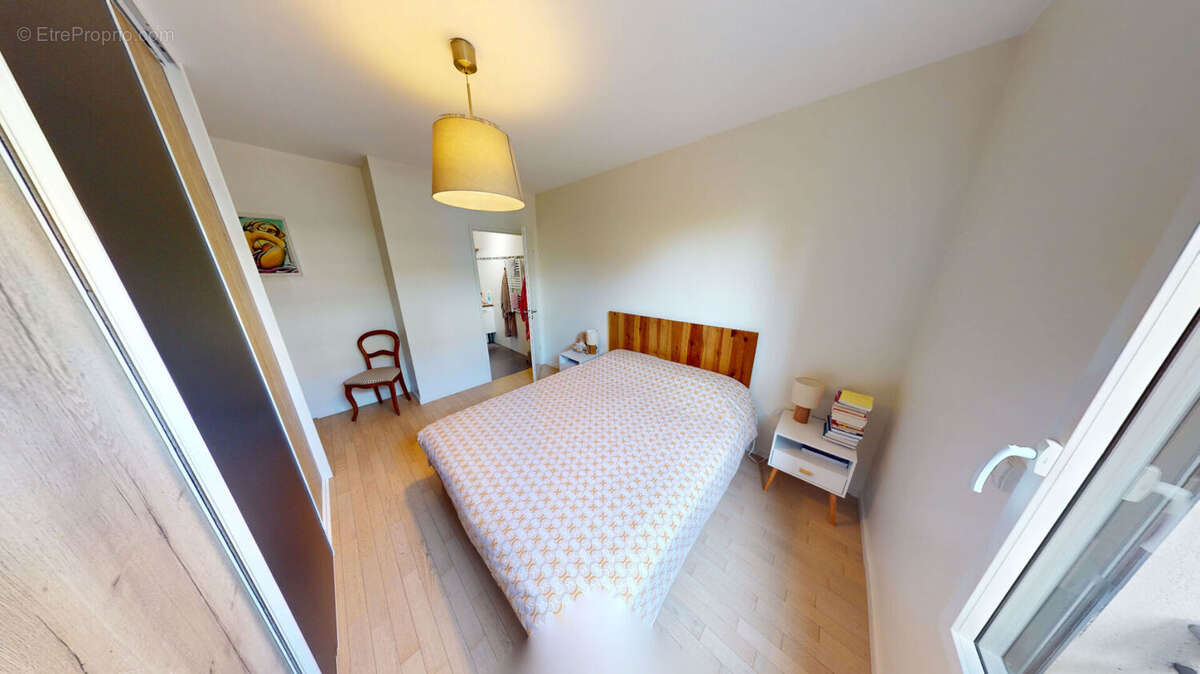 Appartement à LE PERREUX-SUR-MARNE