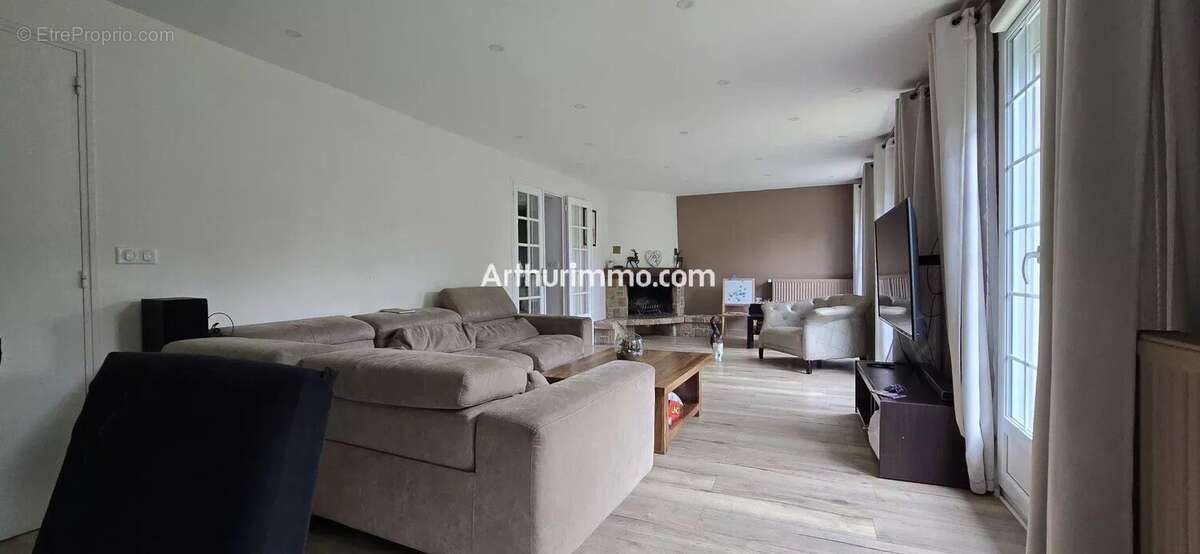 Maison à SUCY-EN-BRIE