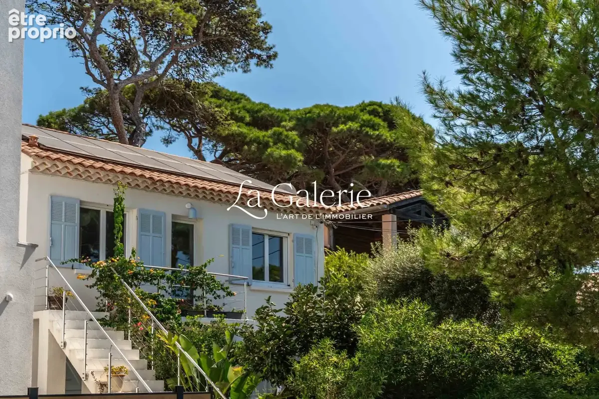 Maison à HYERES