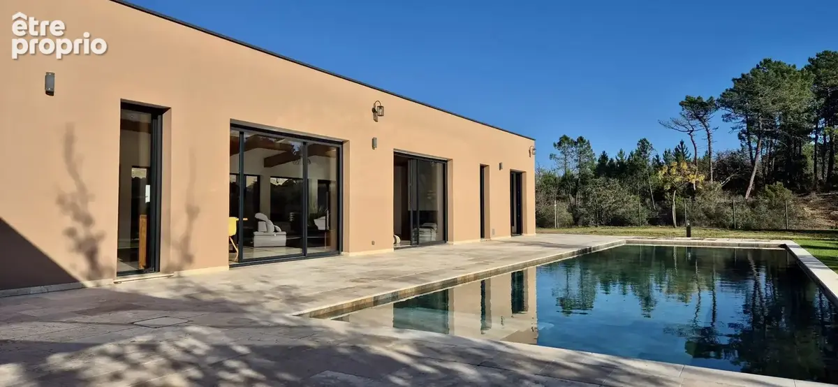 Maison 8 pièces 290 m² à vendre à Bagnols-En-Foret (83600) - photo 6