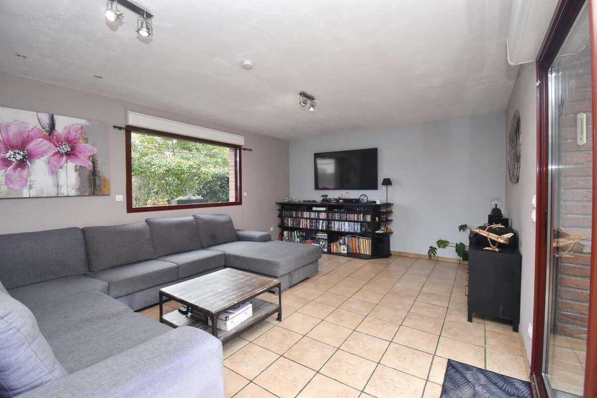 Photo 2 - Maison à FENAIN