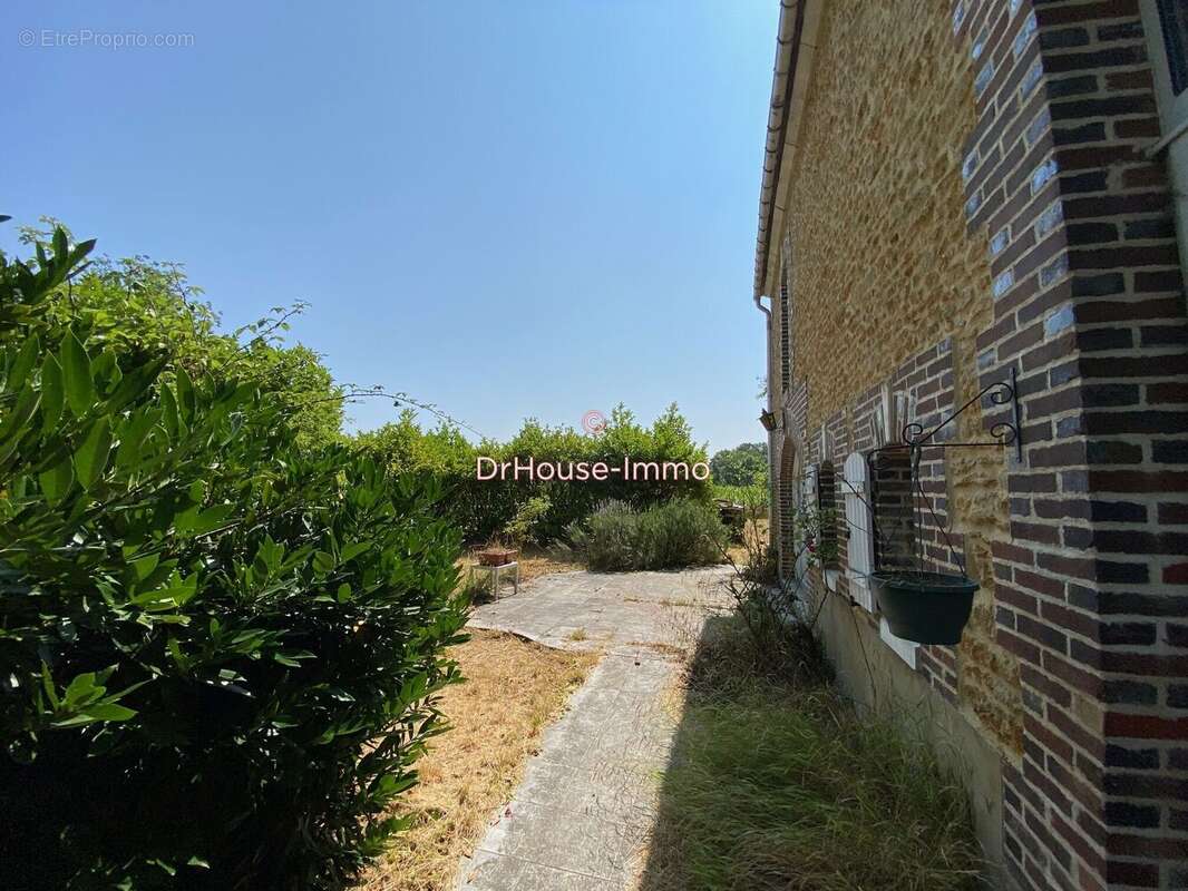 Maison 227 m² à Chessy-Les-Pres  - photo 5