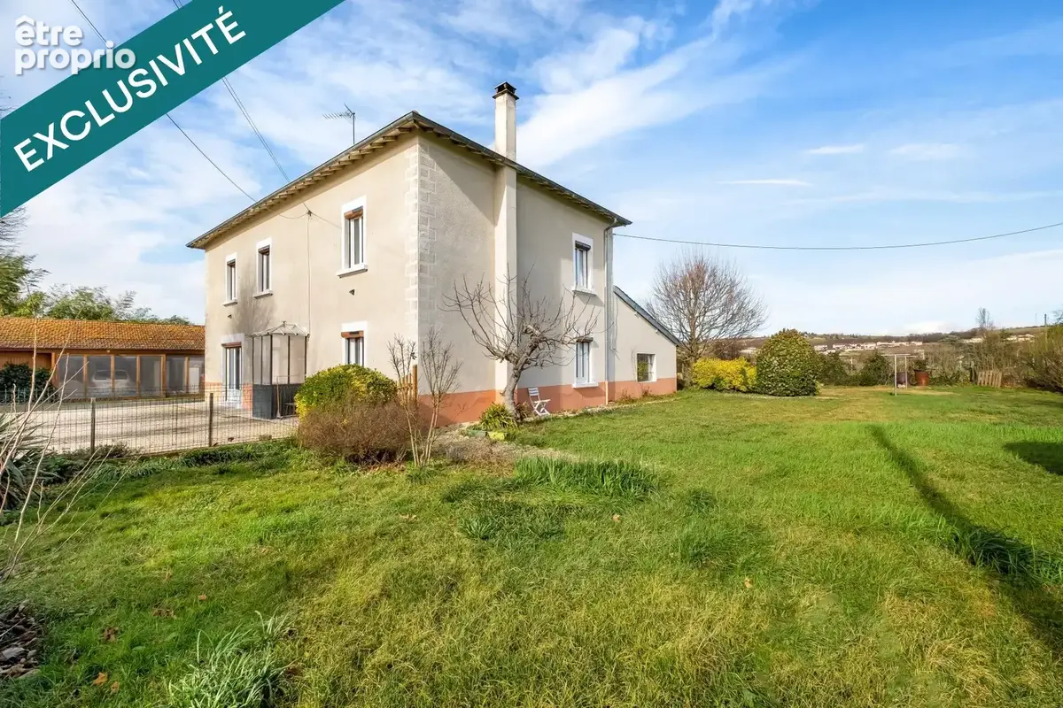 Photo 1 - Maison à ESTRABLIN
