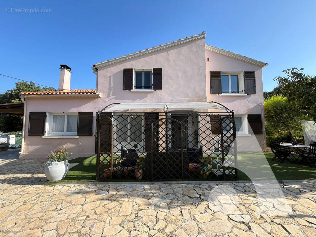 Maison à CARCES