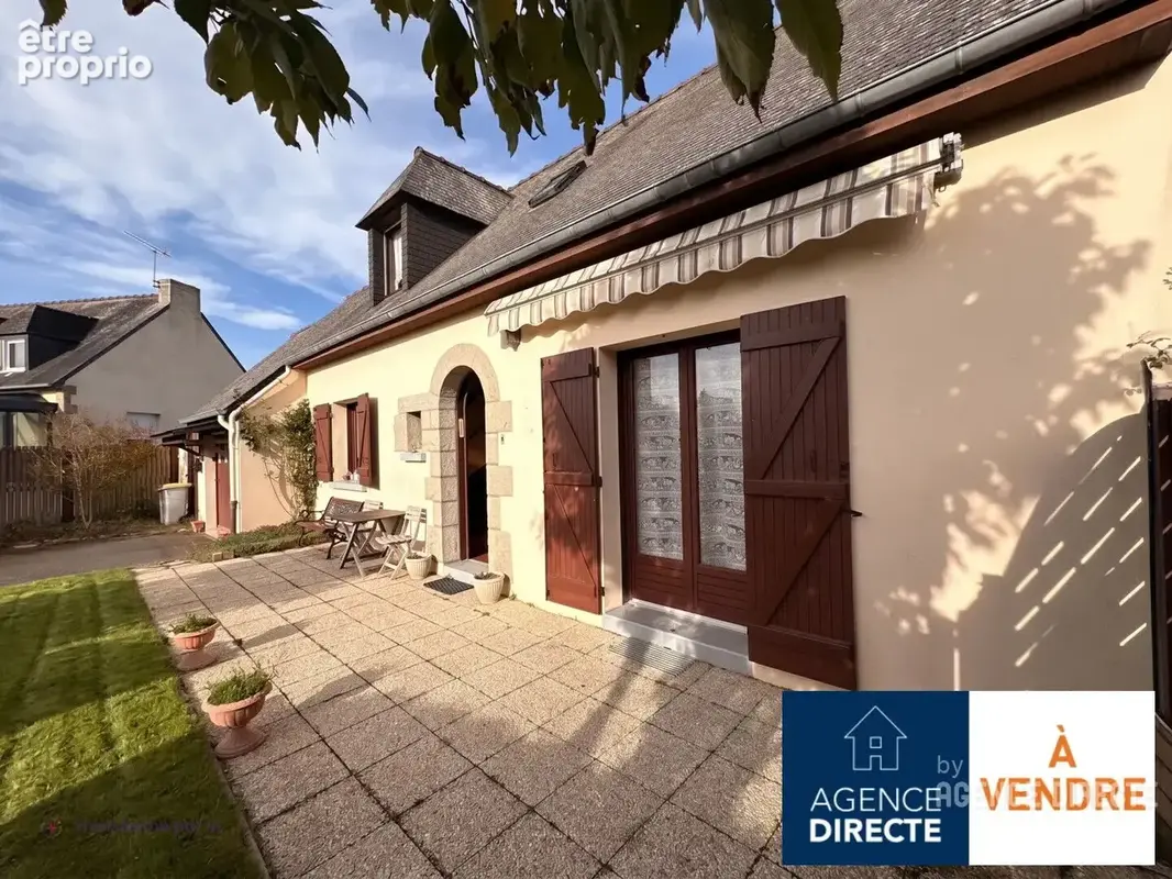 Saint-coulomb ? maison indépendante avec beaux volumes et fort potentiel ! - photo 1