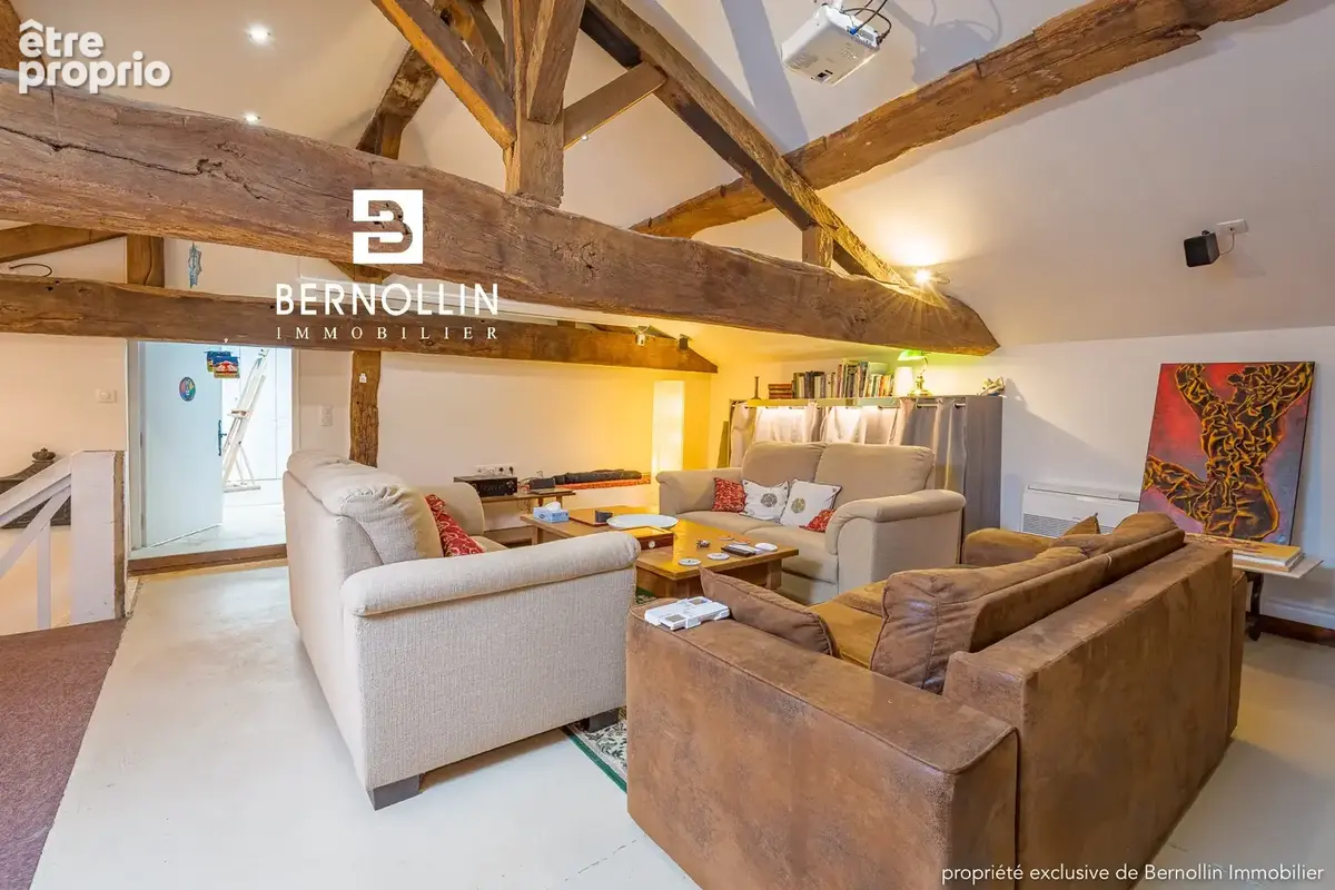 COUP DE COEUR à Curtafond - Propriété de charme de 300 m2 - 11 pièces - photo 15