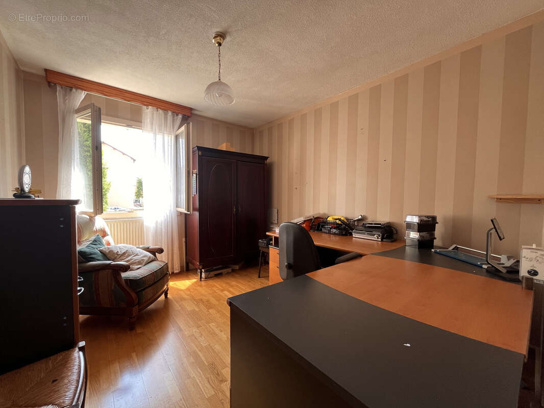 Appartement hyper centre jassans - photo 12