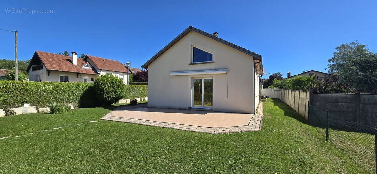 Maison à TOUL