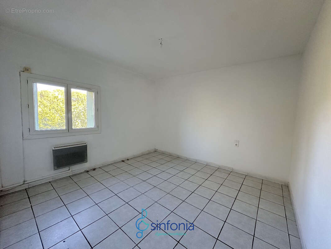 Maison à SERVIERS-ET-LABAUME