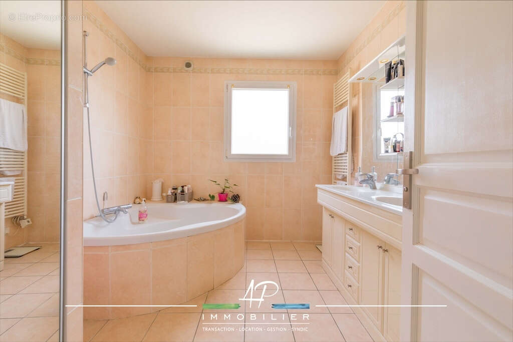 Maison à MARSANNAY-LE-BOIS