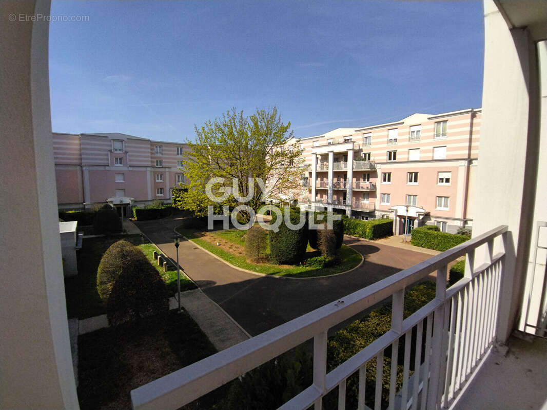 Appartement à L'HAY-LES-ROSES