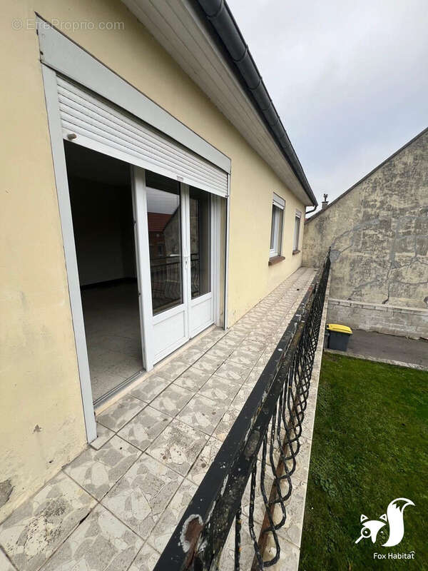 Maison à ELINCOURT