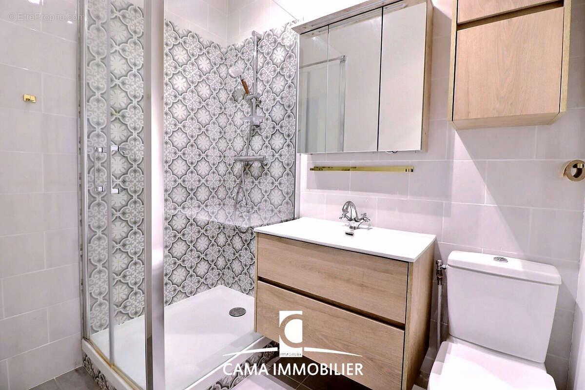 Appartement à FONTENAY-LE-FLEURY