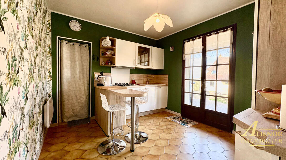 Maison à COULOUNIEIX-CHAMIERS