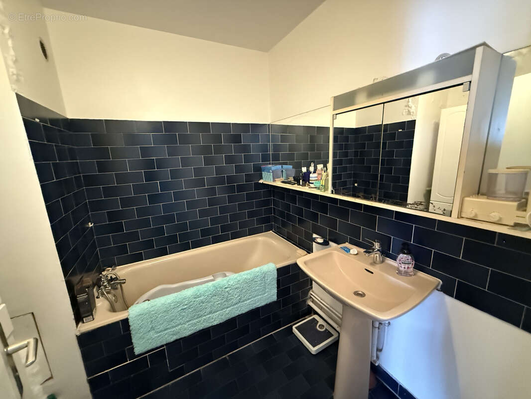 Appartement à PARIS-12E