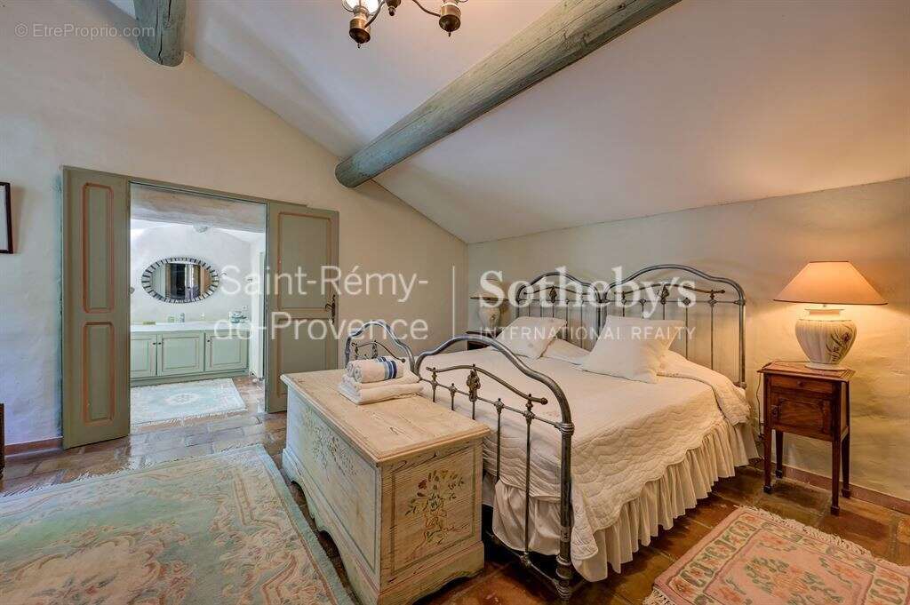 Maison à SAINT-REMY-DE-PROVENCE