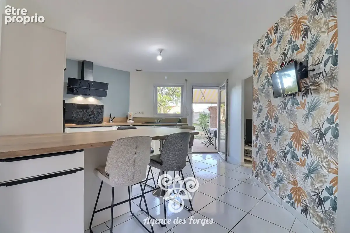 Maison de 132m² / 4 chambres / sous sol / Bégrolles En Mauges - photo 3