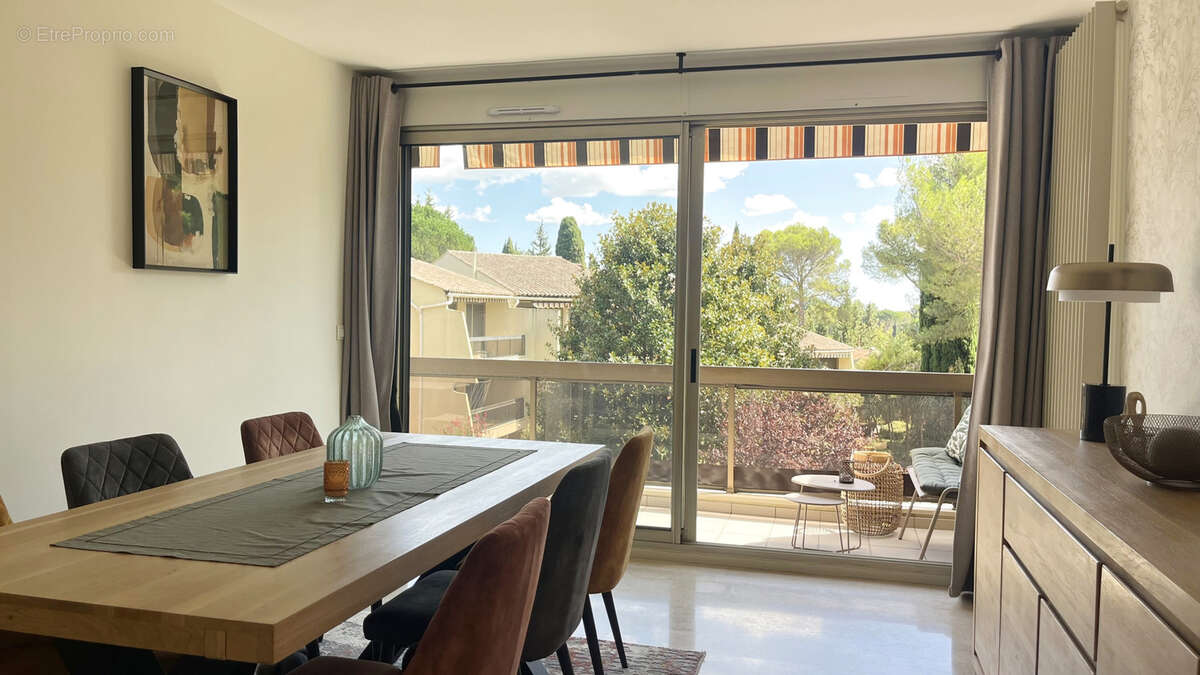 Appartement à NIMES
