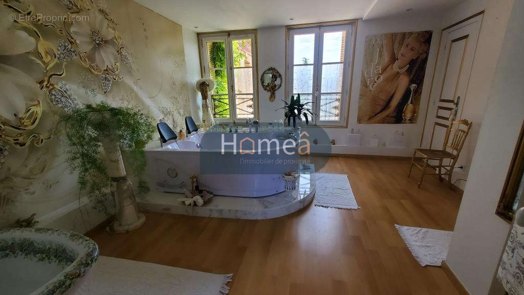Maison à ENVERMEU