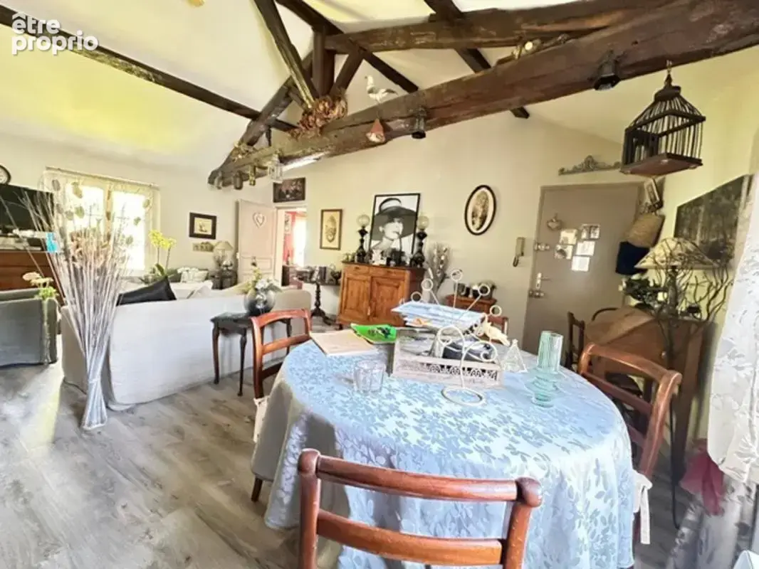  superbe appartement de charme – emplacement exceptionnel à angoulême !  - photo 2