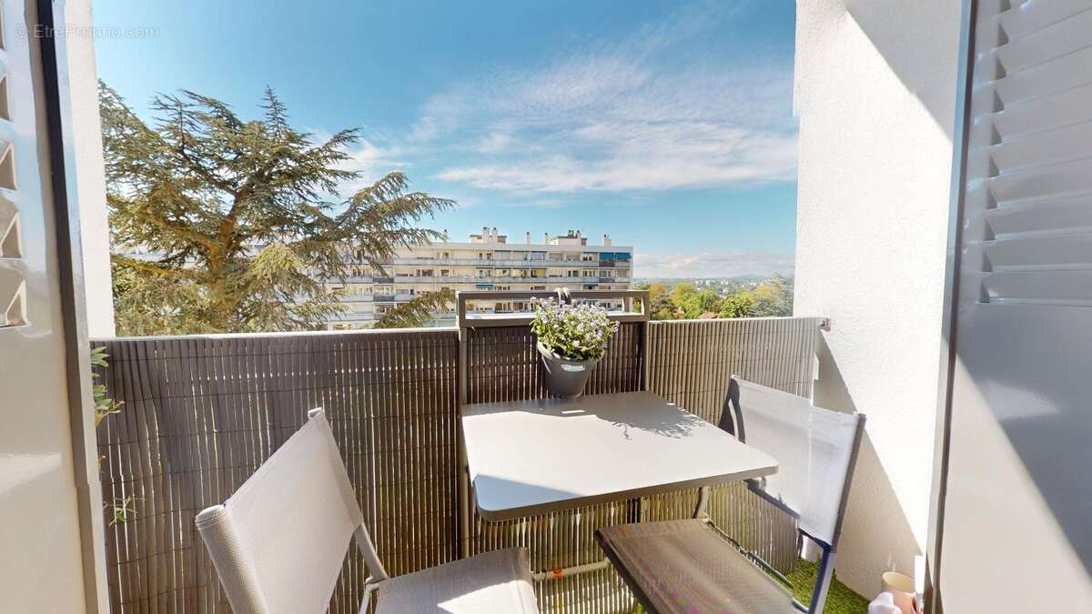 Appartement à LYON-5E