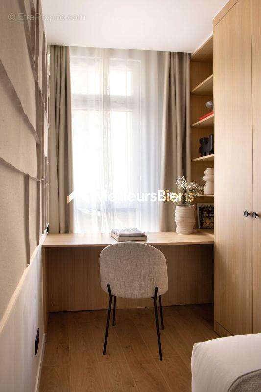 Commerce à PARIS-12E