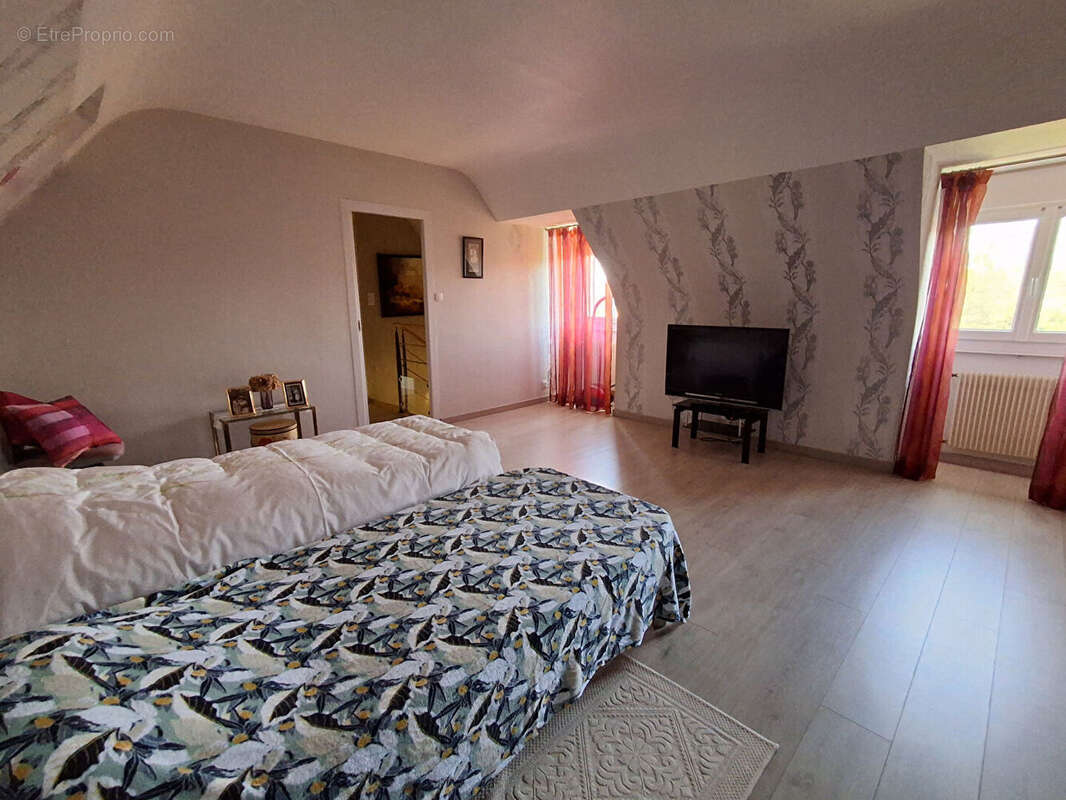 Maison à ERGUE-GABERIC