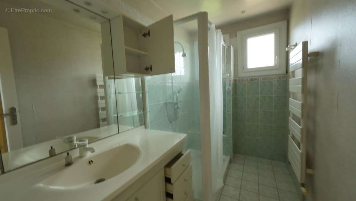 Maison à CANY-BARVILLE