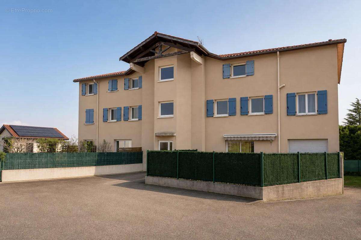 Appartement à VALENCIN