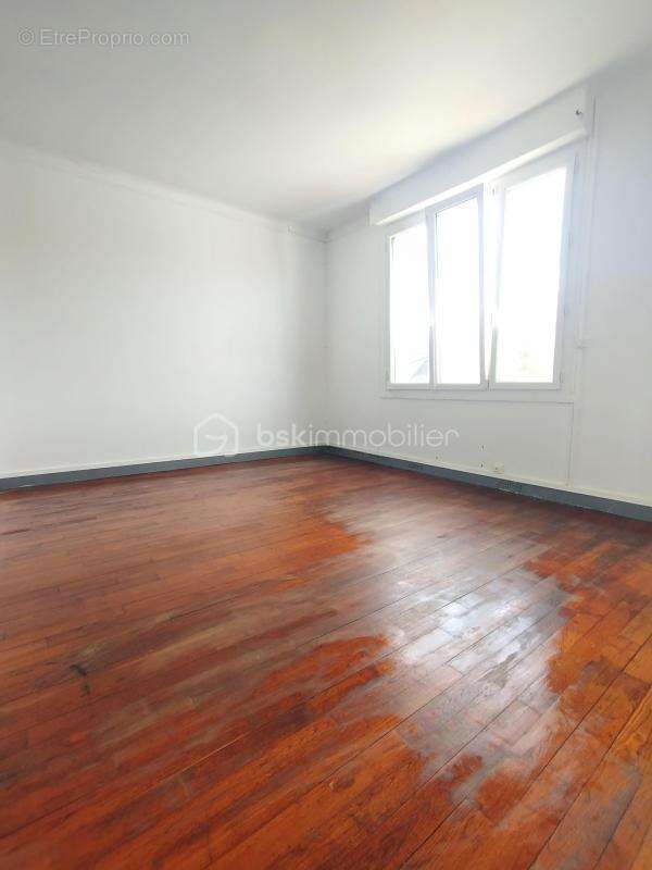 Maison à DAMMARIE-LES-LYS