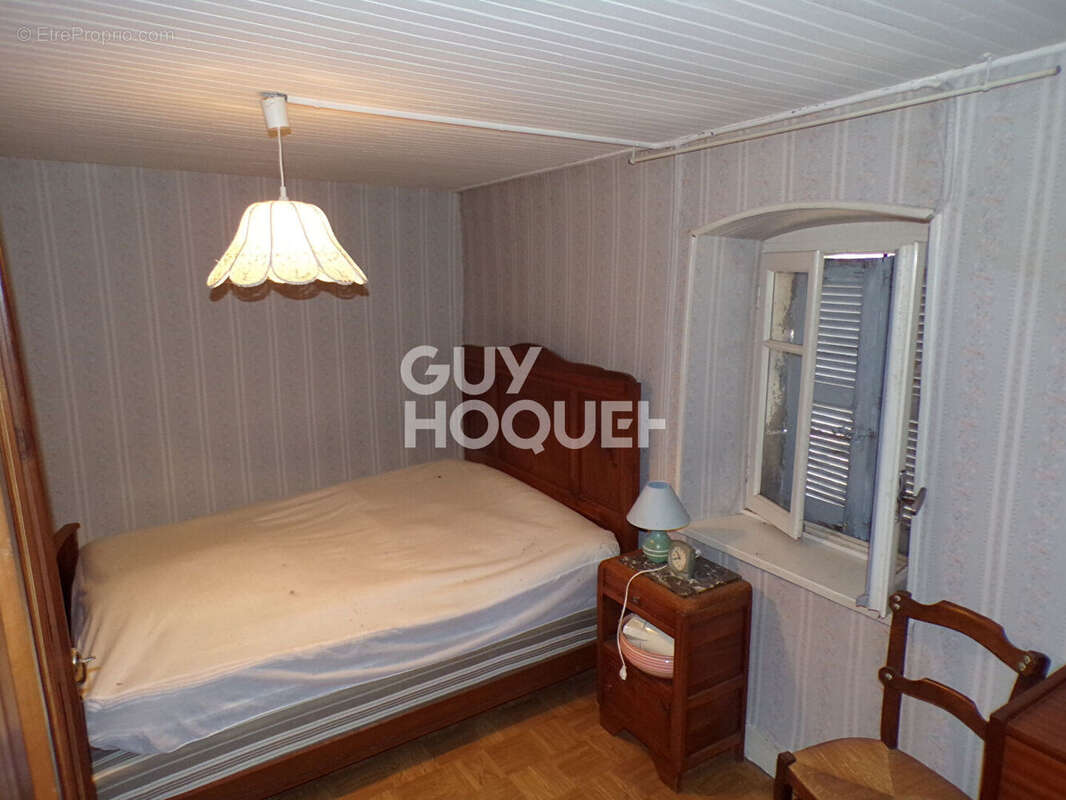 Maison à MAZEYRAT-D'ALLIER