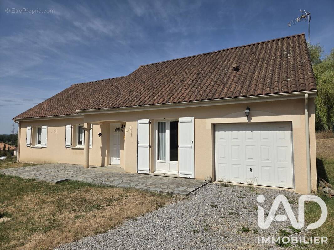 Photo 1 - Maison à SAINT-AMAND