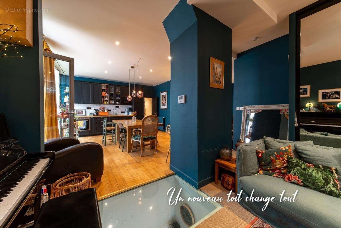 Appartement à PARIS-20E
