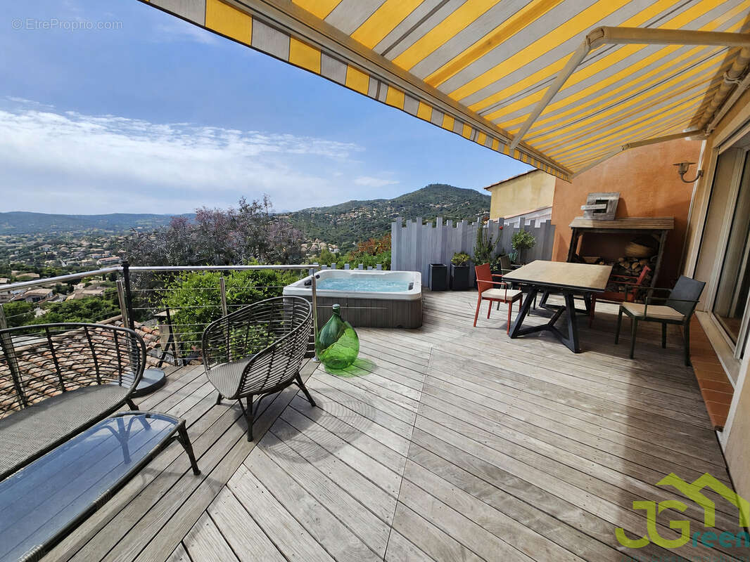 Maison à LE LAVANDOU