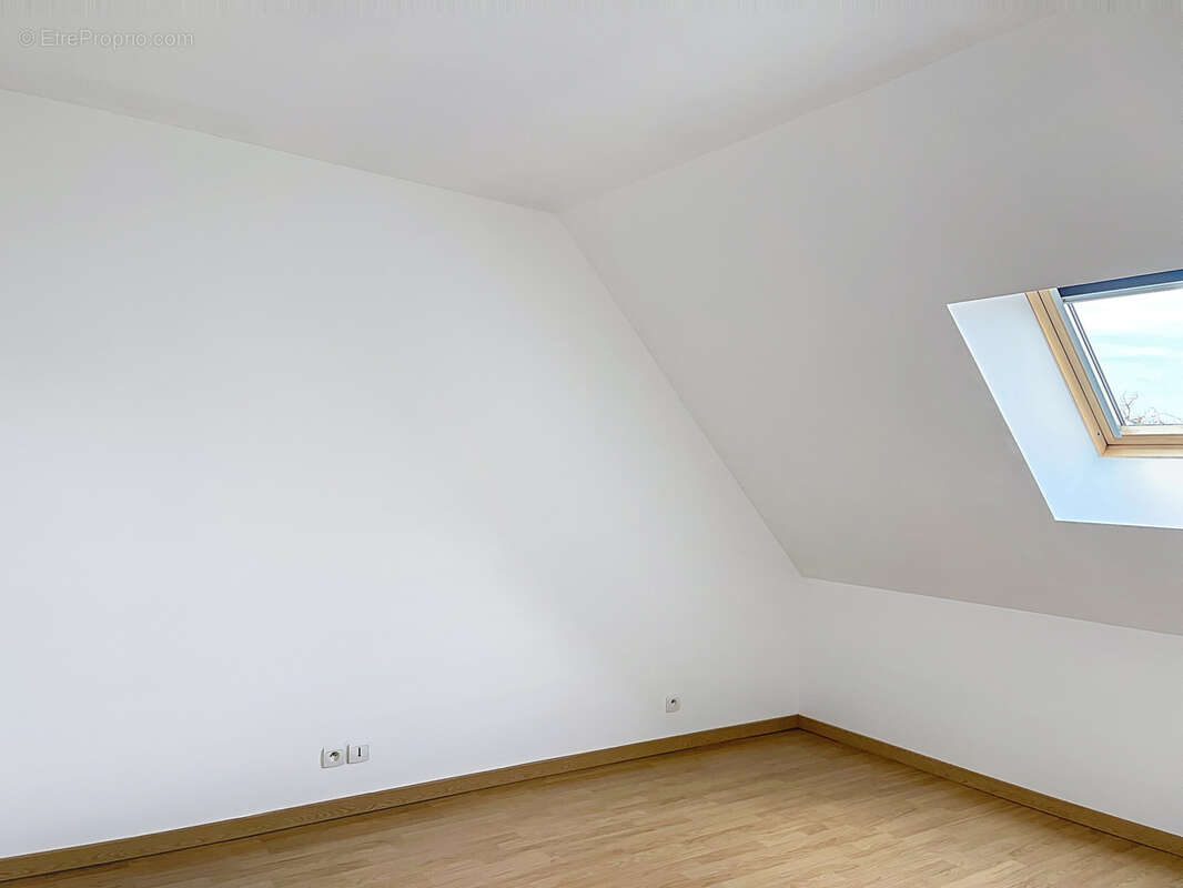 Maison à BRICQUEVILLE-SUR-MER