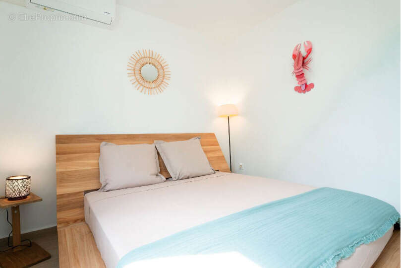 Villa d'architecte   port-louis  94 m2  piscine  meublée - photo 19